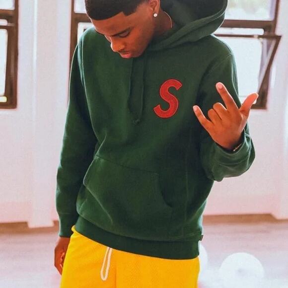 Supreme Mens Streetwear Sporty 2019 Heavyweight Logo Fleece Hoodie Size M Green - Picture 2 of 11